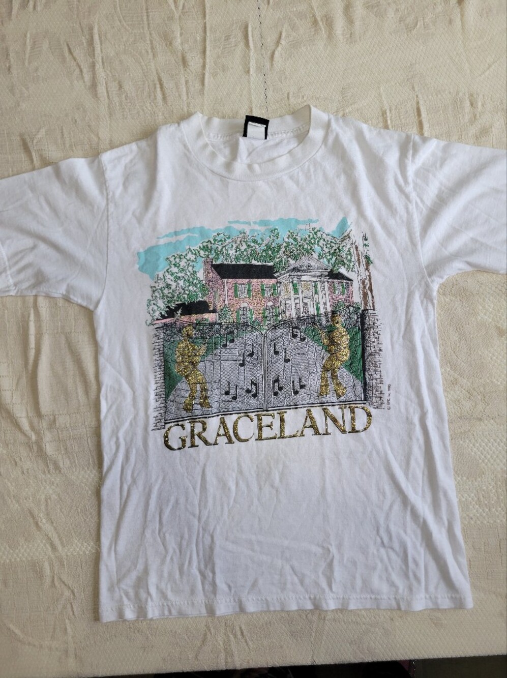 Vintage Graceland Shirt! Glitter Retro Elvis 1995